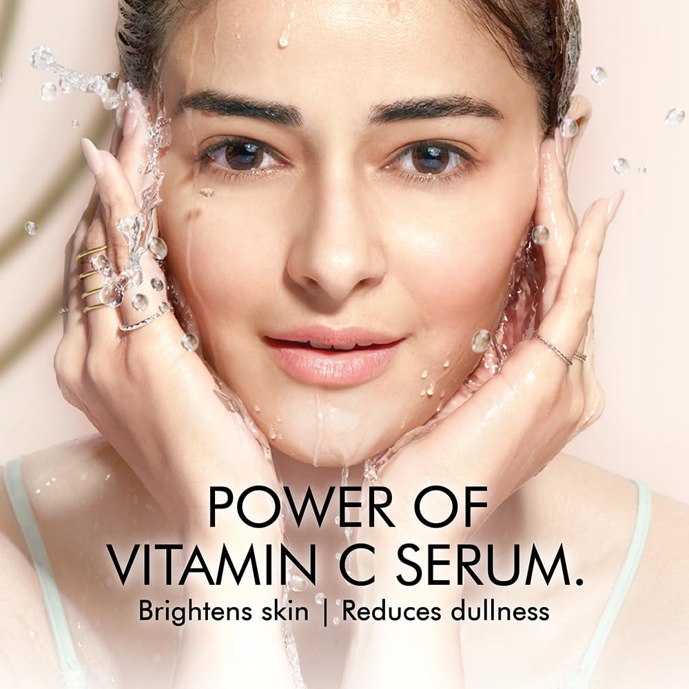 Lakme Blush & Glow Exfoliating Face Wash with Vitamin C Serum, Hydrating and Gentle Facewash with Strawberry Fruit Extracts, 150gm