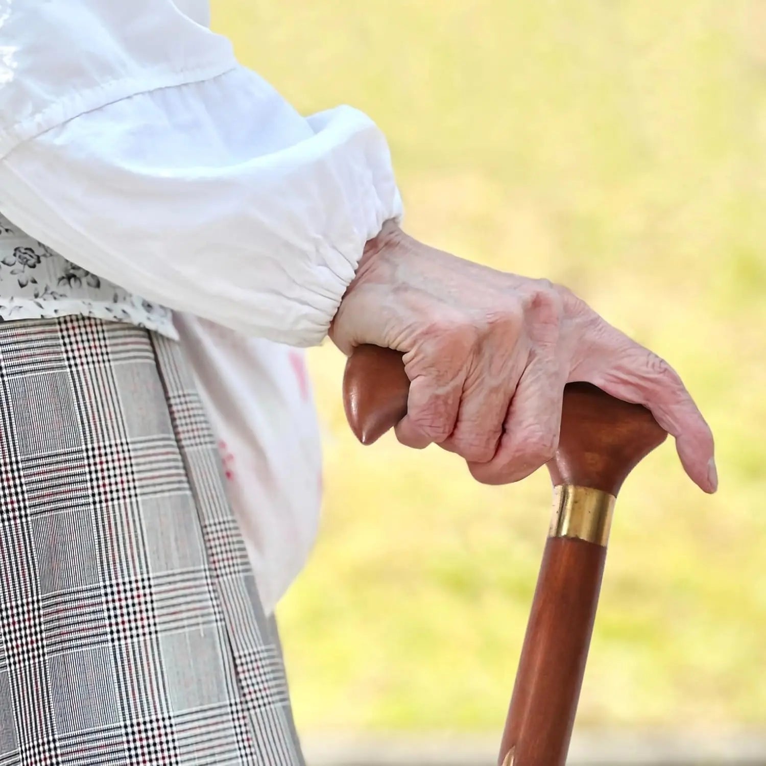 Walking Stick for Seniors | Orthopedic Cane with Rubber Tip | Handcrafted Mobility Support Sellzoa